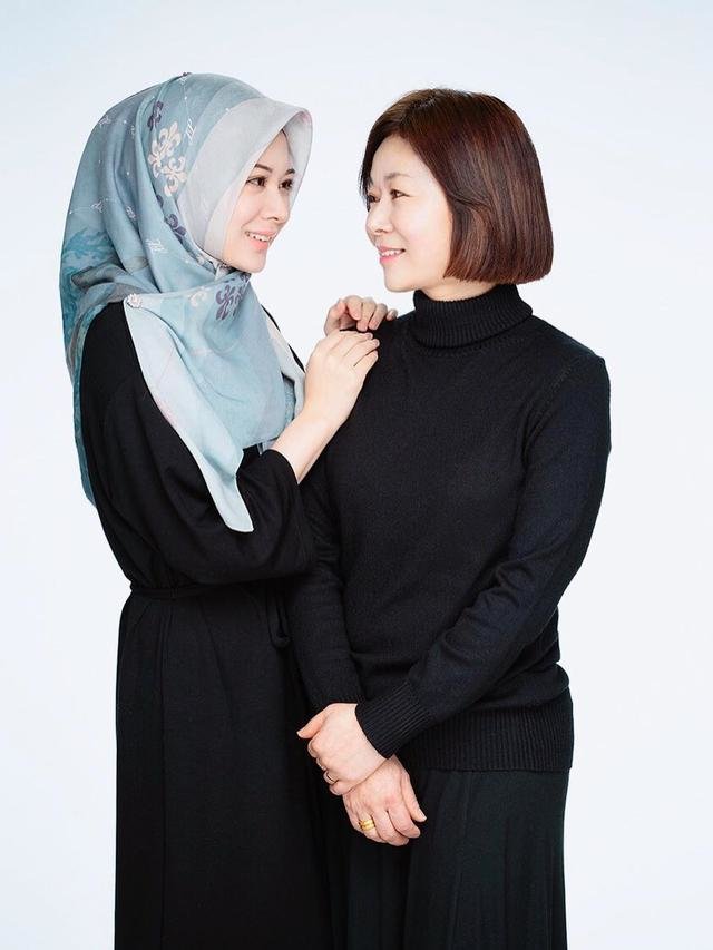 bak kakak adik ini 7 momen kebersamaan ayana moon dan ibunda