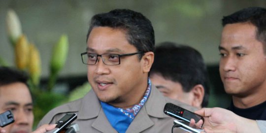 DPR: Jangan Coba-coba Buka Sekolah Jika Pandemi Covid-19 Belum Berakhir