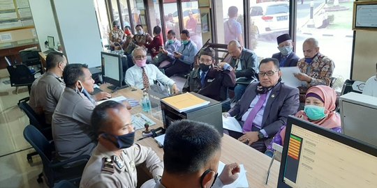 Dituding Makar Karena Jadi Pembicara Diskusi, Guru Besar UII Polisikan Dosen UGM