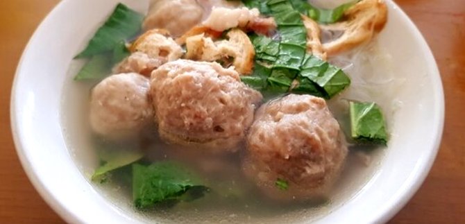 ilustrasi bakso urat