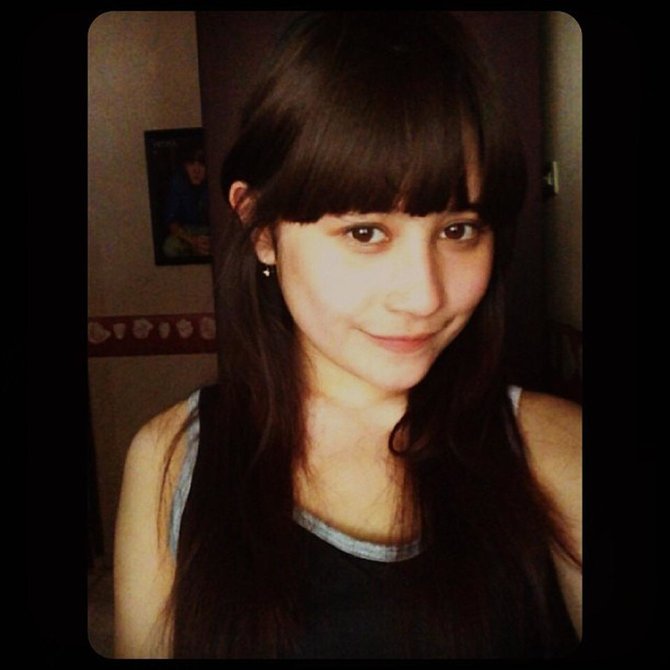 foto masa kecil prilly