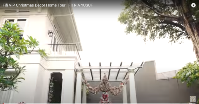 rumah super mewah bak istana fitria yusuf