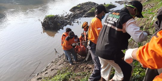 Perempuan Tenggelam di Bengawan Solo Ditemukan Meninggal Dunia