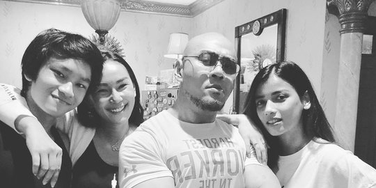 Potret Kompaknya Mantan Istri dan Calon Istri Deddy Corbuzier di Momen Ultah Azka