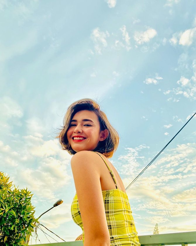 gaya rambut amanda manopo