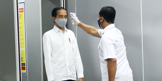 Jokowi Minta Mendikbud Buat Target Capaian Tinggi