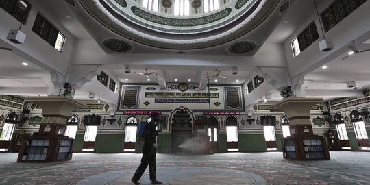 Masjid Al Azhar Gelar Salat Jumat Perdana di Masa Transisi, Rencana Diikuti JK