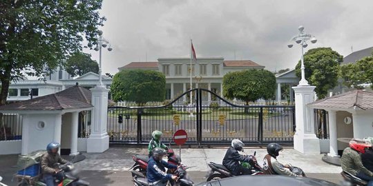 Istana Kepresidenan Gelar Salat Jumat di Lima Lokasi