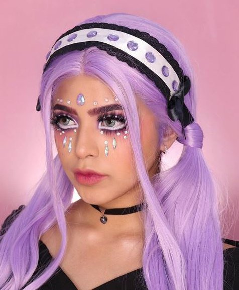 makeup karakter jharna bagwani