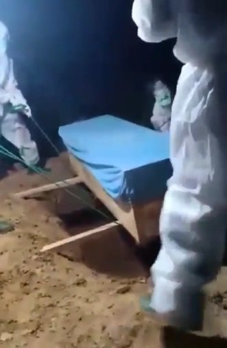 heboh jenazah pdp corona jatuh ke kubur