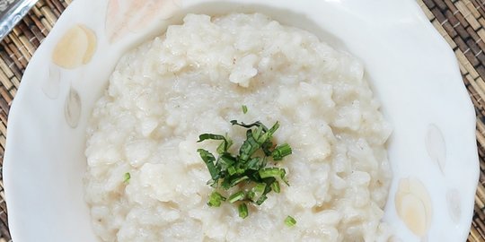 Cara membuat bubur nasi yang enak