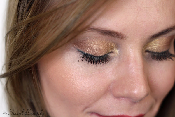 eye shadow warna keemasan