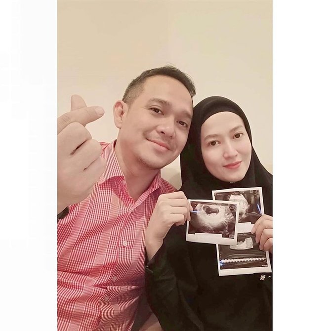 instagram lyravirna