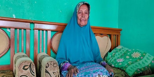 Nenek Penjual Sayur di Cirebon Ini Gagal Naik Haji karena Pandemi, hanya Bisa Pasrah
