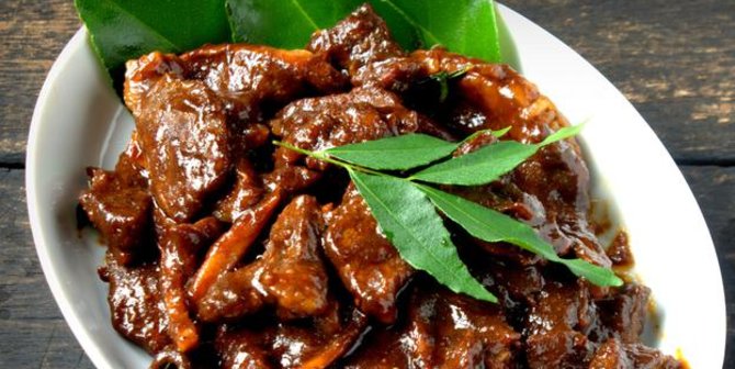 Resep Lapis Daging Bumbu Kecap, Gurihnya Bikin Pingin Nambah Nasi