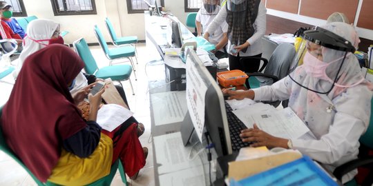 Survei: Mayoritas Publik Minta Pemerintah Prioritaskan Kesehatan Dibanding Ekonomi