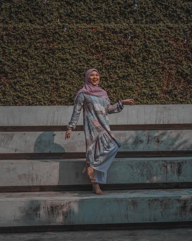 gaya hijab kesha ratuliu