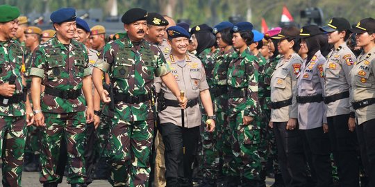 Kini Panglima TNI, Marsekal Hadi Tjahjanto saat Kecil Rajin Bantu Ibu Cuci Piring