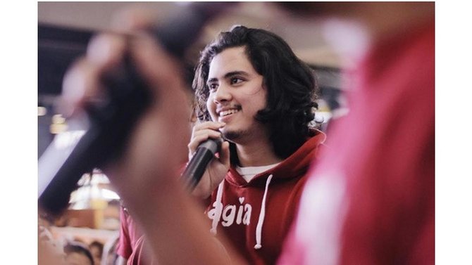 potret terbaru aliando
