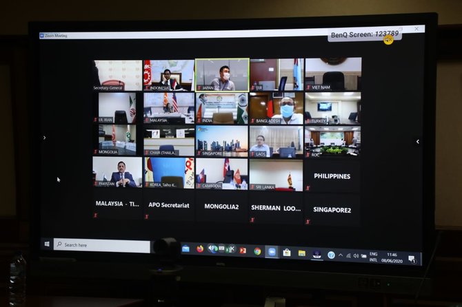 teleconference gbm apo yang dipimpin sekjen apo akp mochtan