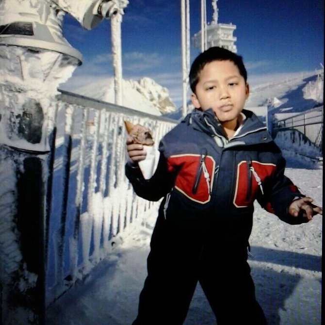 azriel hermansyah