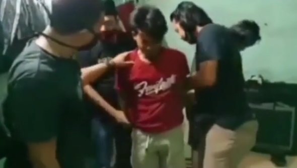 viral video pelaku curanmor diberi kejutan ultah oleh polisi