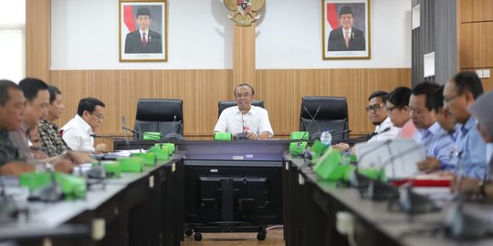 Kemenpora Terbitkan Protokol Kesehatan Olahraga