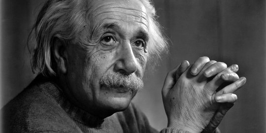 40 Kata Kata  Bijak  Albert  Einstein  Tentang  Kehidupan 