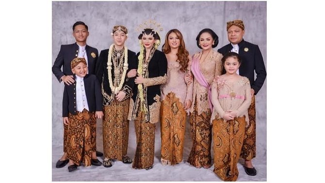 raul lemos dan anang hermansyah terlibat pembicaraan bernada tinggi