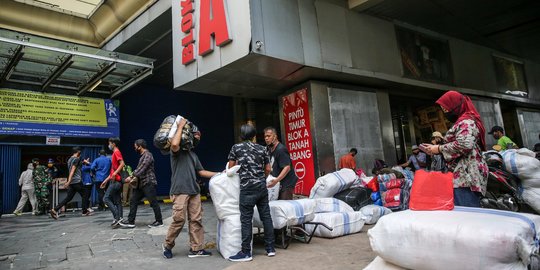 Hari Ini, Pasar Tanah Abang Kembali Buka