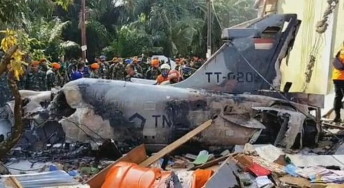 pesawat tni au jatuh di riau