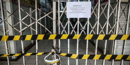 Suasana Pasar Gondangdia Ditutup Sementara