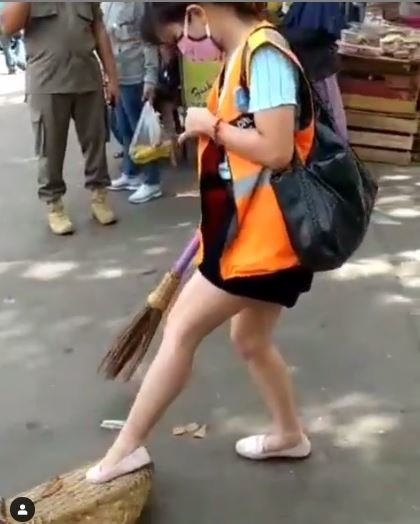 wanita langgar psbb