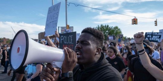 Gerakan Black Lives Matter Diprediksi Bisa Menentukan Hasil Pilpres AS 2020