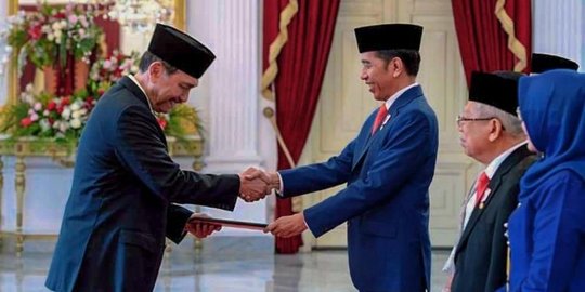Luhut Panjaitan Kenang Pertama Kali Bertemu Jokowi 12 Tahun Lalu