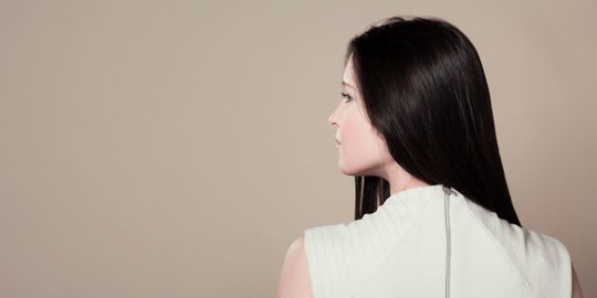8 Cara Menghaluskan Rambut Secara Alami, Aman dan Mudah Dilakukan