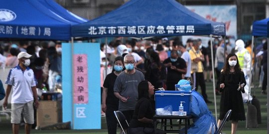 cara cepat dan efektif china tangani gelombang kedua covid-19 di pasar grosir beijing