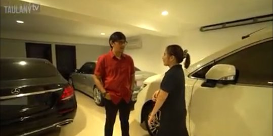 Deretan Mobil Mewah di Garasi Rumah Prilly Latuconsina, Andre Taulany Sampai Melongo