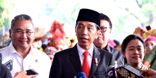 CEK FAKTA: Tidak Benar Masa Jabatan Presiden Jokowi Sampai 2027