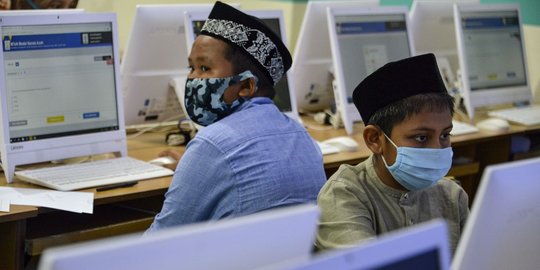KPAI Usul Internet Gratis sampai Jam Belajar Diperpendek Selama Sekolah Online