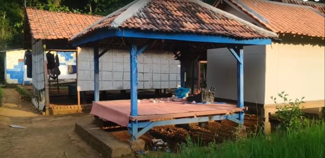 8 potret rumah sederhana habib yusuf alkaf