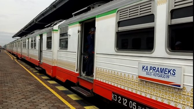 kai tambah perjalanan ka prameks rute solo yogyakarta