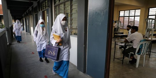 Tak Ada Kurikulum Adaptif saat Pandemi, Pembelajaran Jarak Jauh Tak Efektif