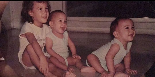 Bikin Gemas! Potret Masa Kecil Nadine Chandrawinata dengan Marcel dan Mischa