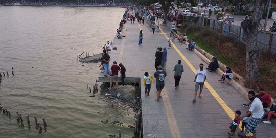 Menikmati Waktu Sore di Danau Sunter