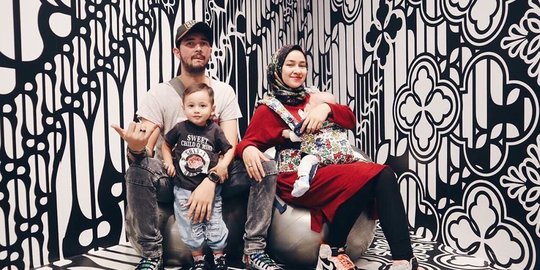 Sering Berakting Jadi Suami Selingkuh, 7 Aktor Ini Aslinya Setia dan Sayang Keluarga