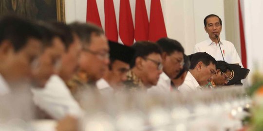 PAN: Jokowi Sudah Merasa Ada yang Tak Beres Dalam Kabinetnya