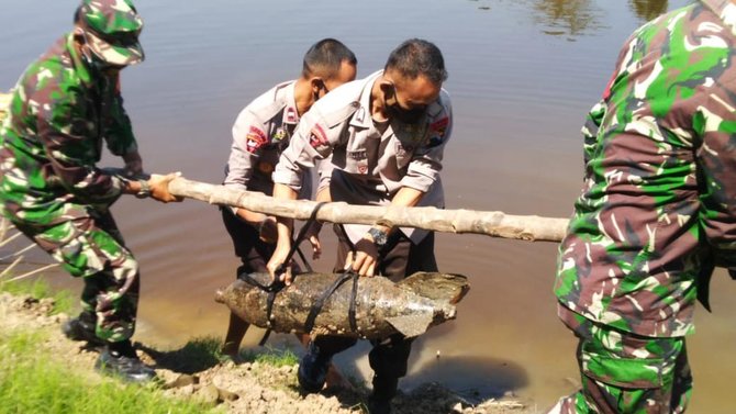 bom perang dunia blora