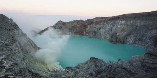 Gunung Lawu dan Kawah Ijen Kembali Dibuka, Begini Syarat Berwisata di Era Normal Baru