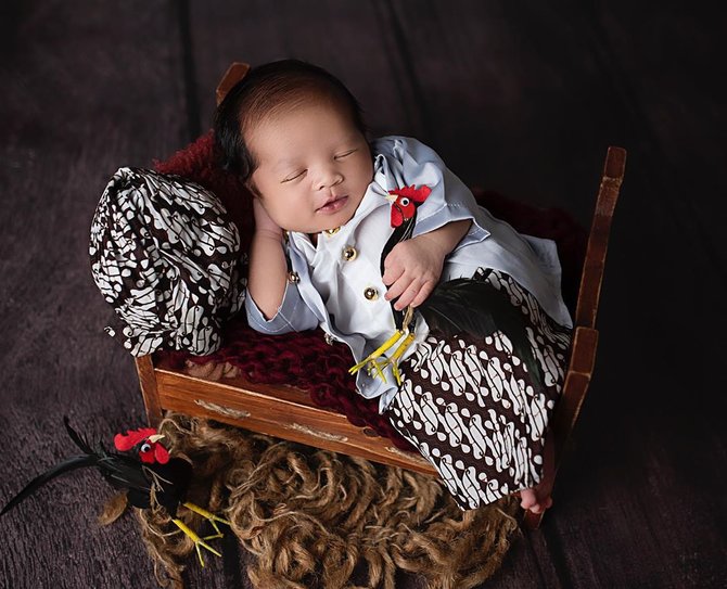 super gemas ini 6 potret new born anak arief muhammad dan tiara pangestika